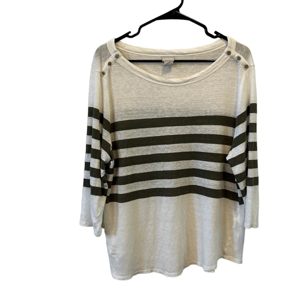 Chicos light weight top size 2